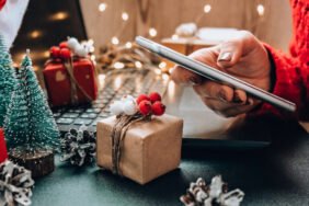 Online sales exceed $1.14 trillion during 2022 holiday season